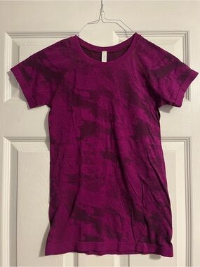 Athleta Momentum Seamless Tee